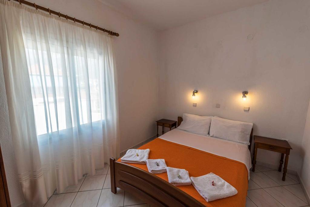 Villa Litore à Skala Potamias  Extérieur photo
