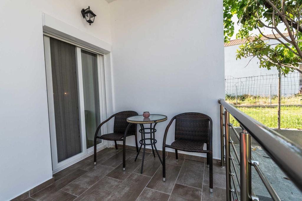 Villa Litore à Skala Potamias  Extérieur photo