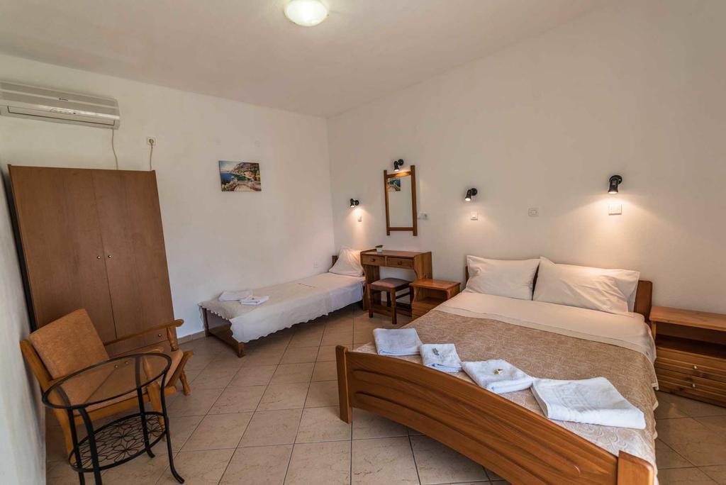 Villa Litore à Skala Potamias  Extérieur photo